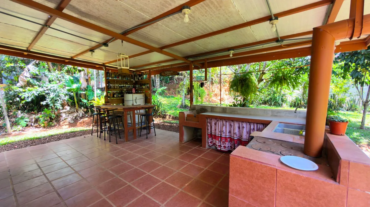 2-Story House with 879 m² Lot for Sale: Connectivity and Space, in Las Mercedes de Cajón, photo 7