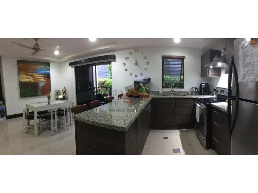 Excellent opportunity to buy your property in a growing area in a residential condo-commercial, photo 4