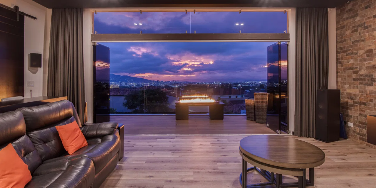 Golden Hour Home @ Bosques de Altamonte