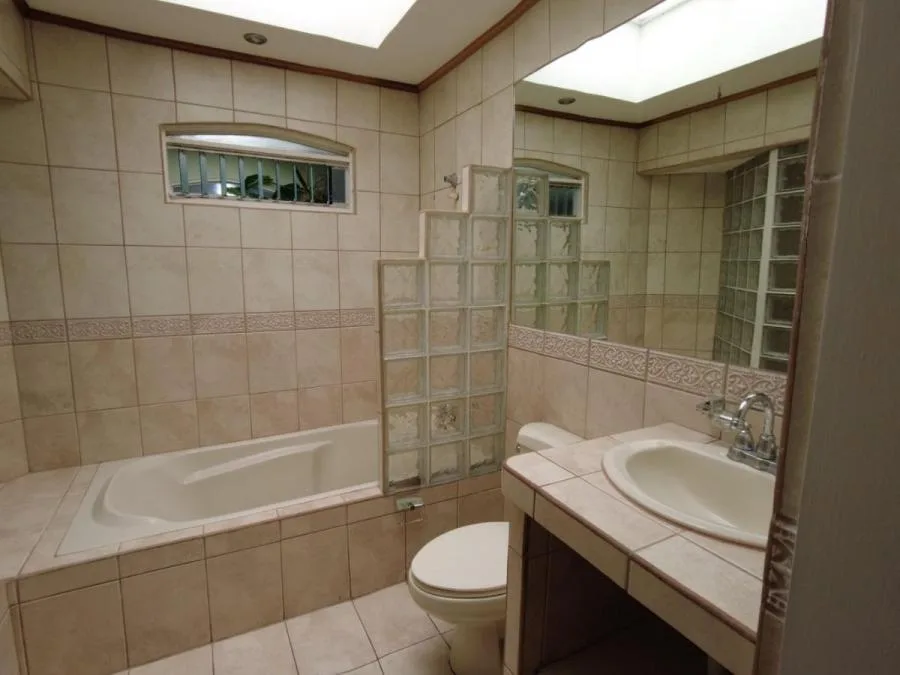 CASA EN VENTA EN SABANILLA, MONTES DE OCA RAH 231448  - Venta en Montes de Oca, photo 8