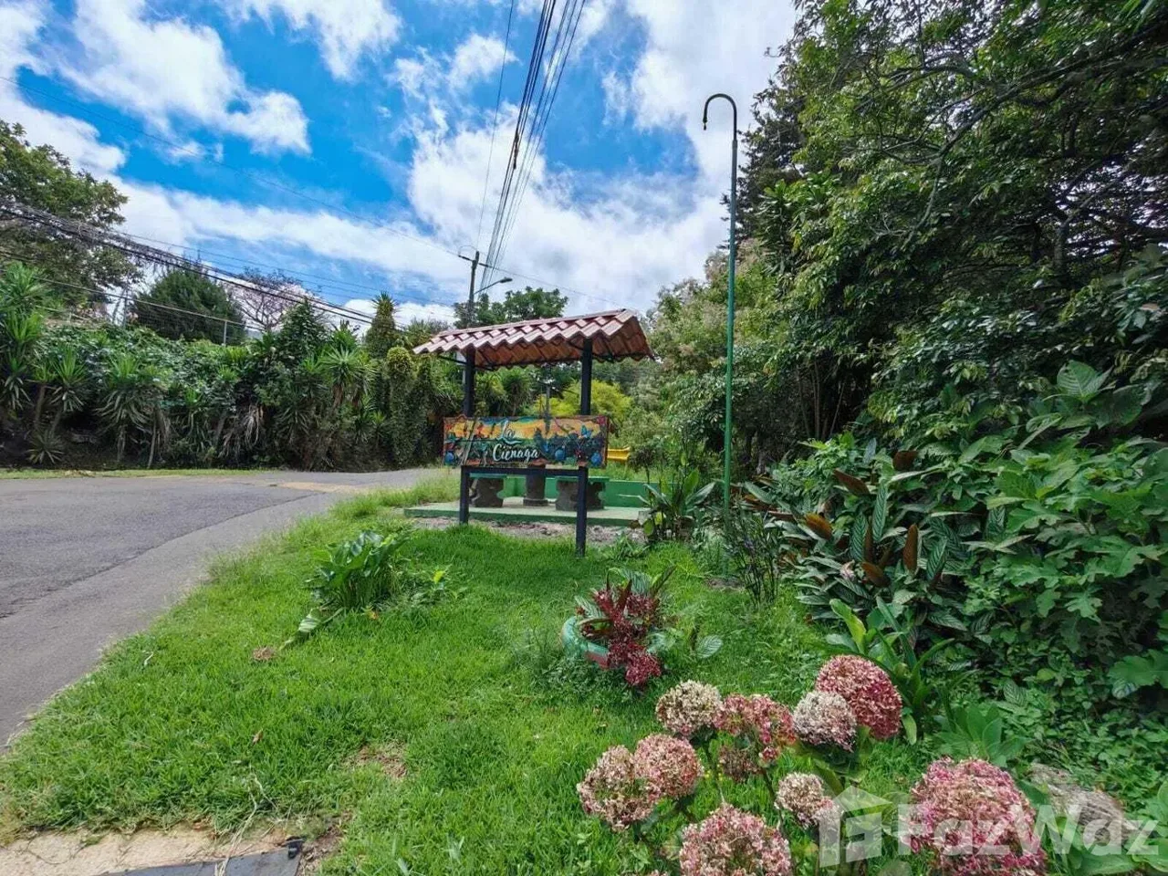 Land for Sale at Los Angeles San Rafael for $340,000, photo 2