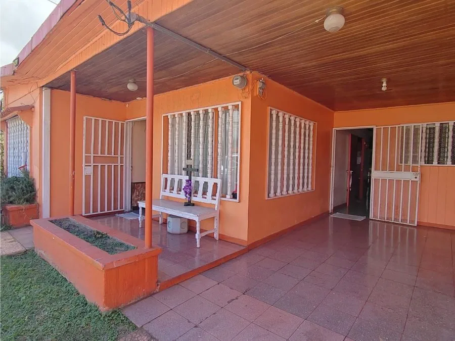 Propiedad Uso Mixto en Oriental Cartago | Ideal para Inversión