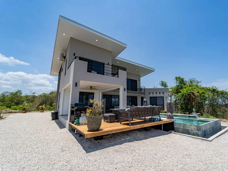 4 Bed Single Family Homes For Sale in Samara, photo 2