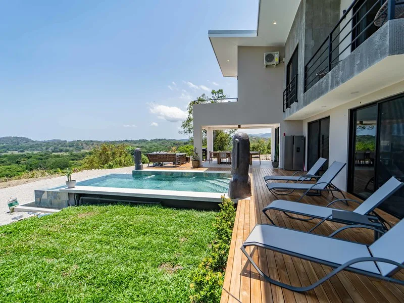 4 Bed Single Family Homes For Sale in Samara, photo 13