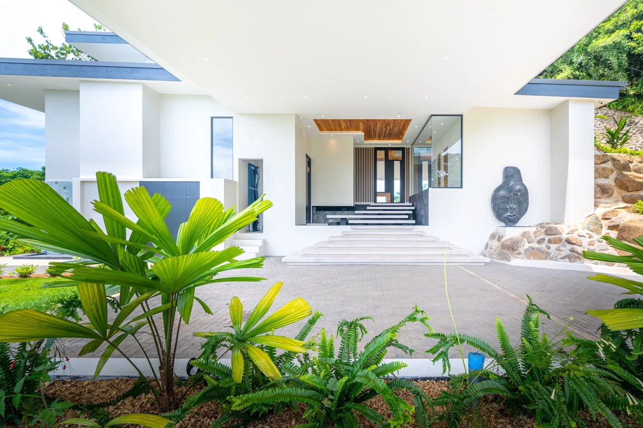 LUXURY PROPERTY WITH FIVE BEDROOM AND PANORAMIC VIEWS OF THE OCEAN, NEAR TO ESCALERAS – 1.36 ACRES, photo 13