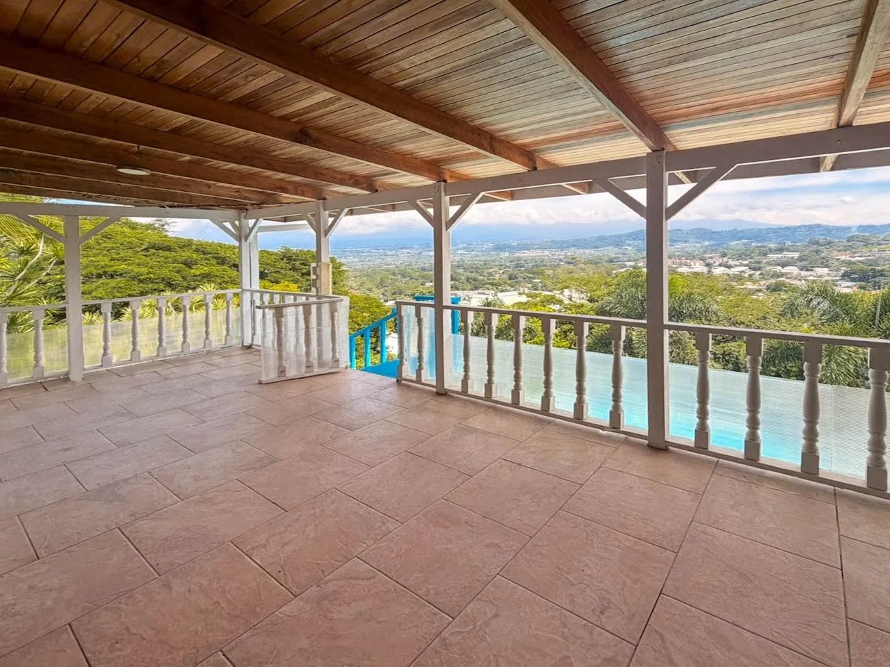 Casa amplia y amueblada en residencial privado en Santa Ana, photo 31