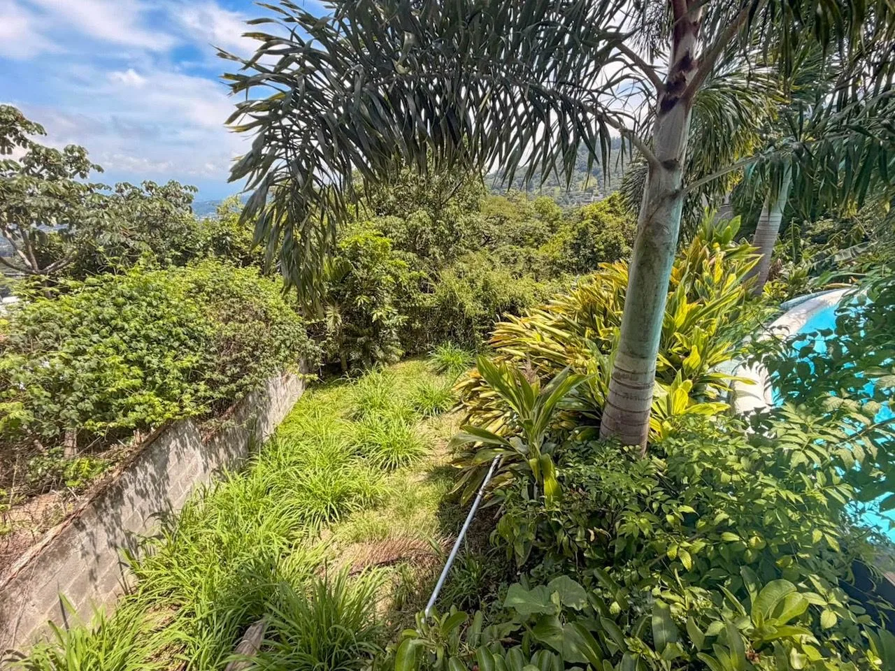 Casa amplia y amueblada en residencial privado en Santa Ana, photo 37