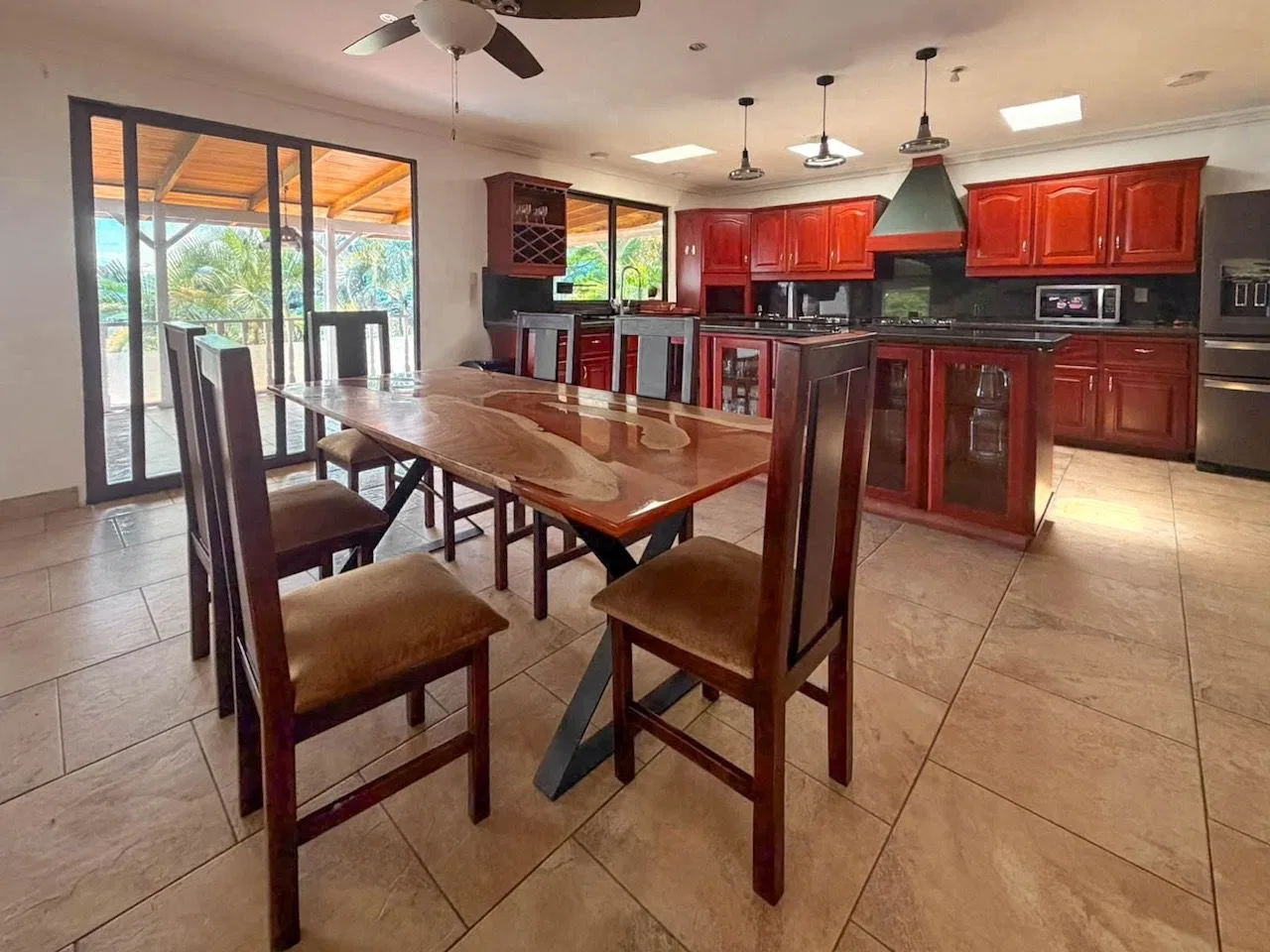 Casa amplia y amueblada en residencial privado en Santa Ana, photo 7