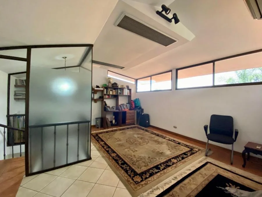 Casa con Espacios Amplios en Venta Ubicada en Escazu, San Rafael - Venta en Escazú, photo 10