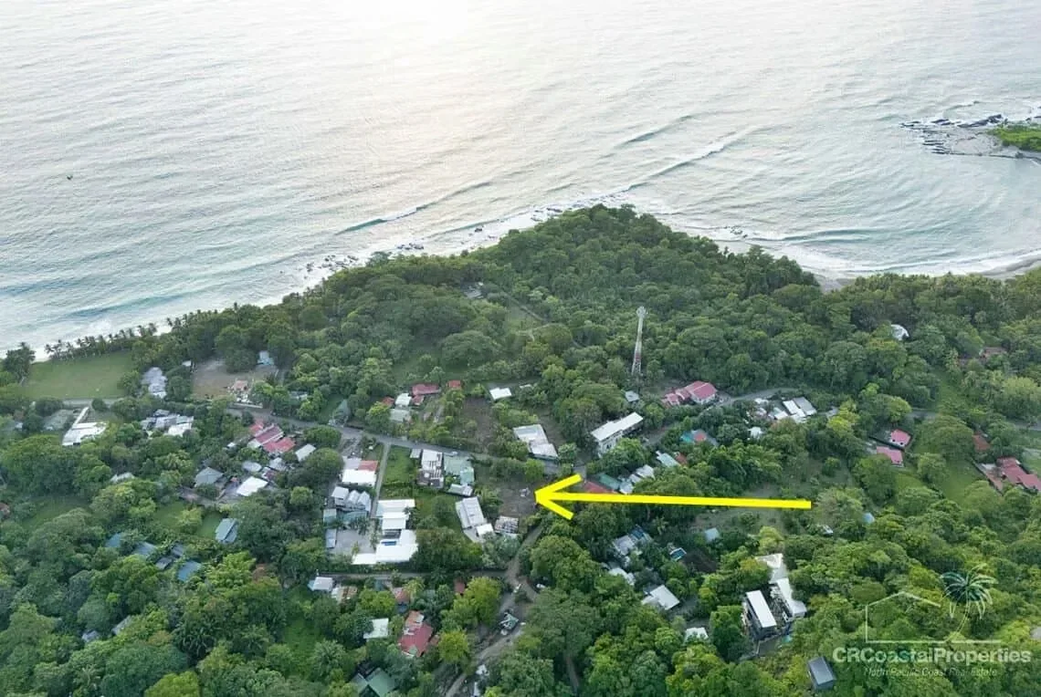 Seize one of the last prime development opportunities in the heart of Malpaís, one of Costa Rica's most sought-after coastal destinations. This exceptional 922 m² corner lot offers a ...