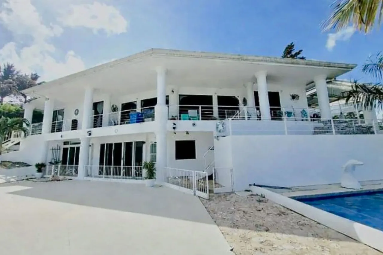 Paradise Island Ranch – Lakefront Retreat &amp; Lifestyle Investment in Lake Arenal Tronadora Costa Rica, photo 7