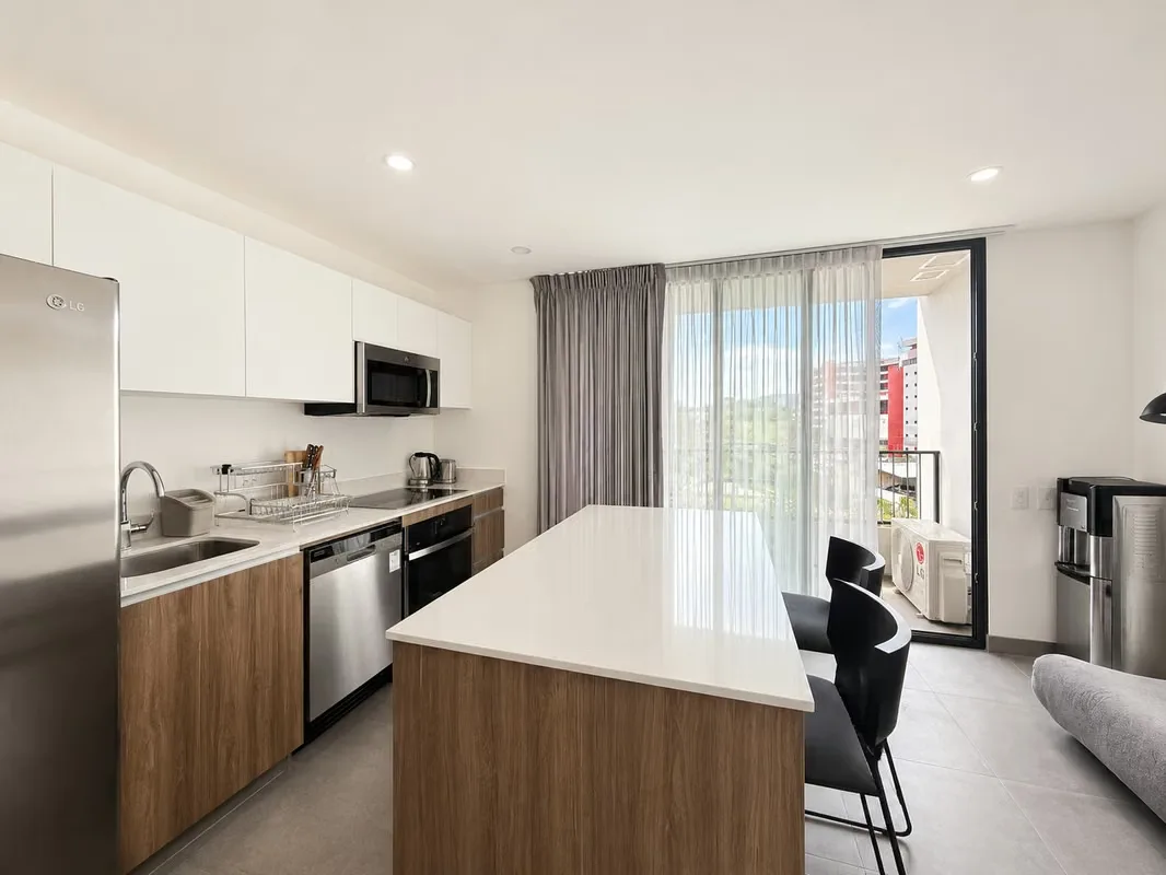 Alquiler de céntrico apartamento en San Pedro – Torre DEN7, ideal para quienes buscan comodidad y una excelente ubicación. El apartamento cuenta con 1 habitación, 1.5 baños, sala ..., photo 7
