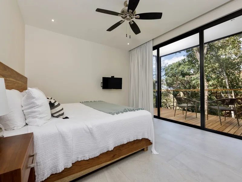 3 Bed Single Family Homes For Sale in Playa Grande, photo 15