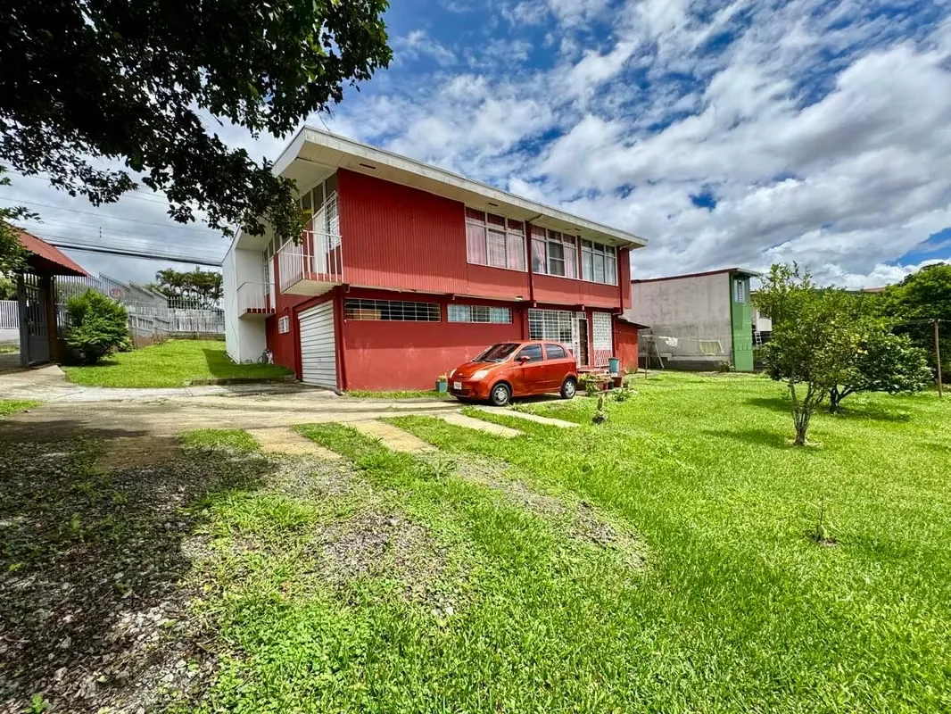 Property for sale with 3 independent apartments in San Pedro, photo 2