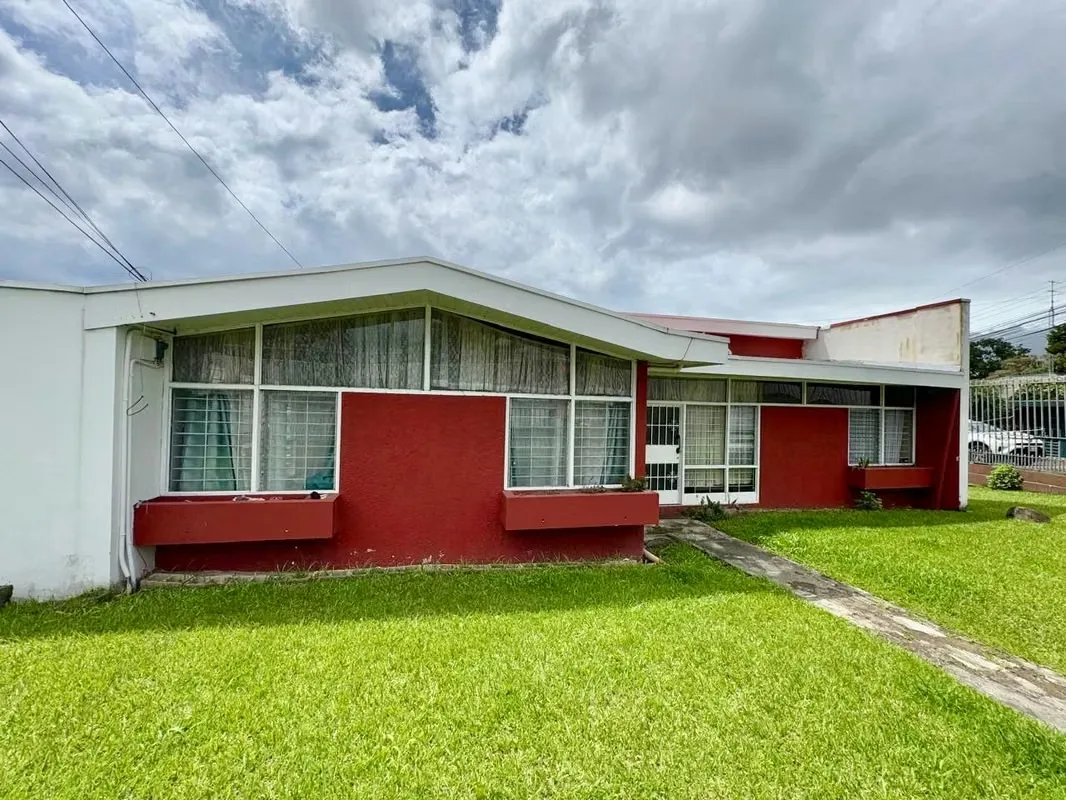 Property for sale with 3 independent apartments in San Pedro, photo 10