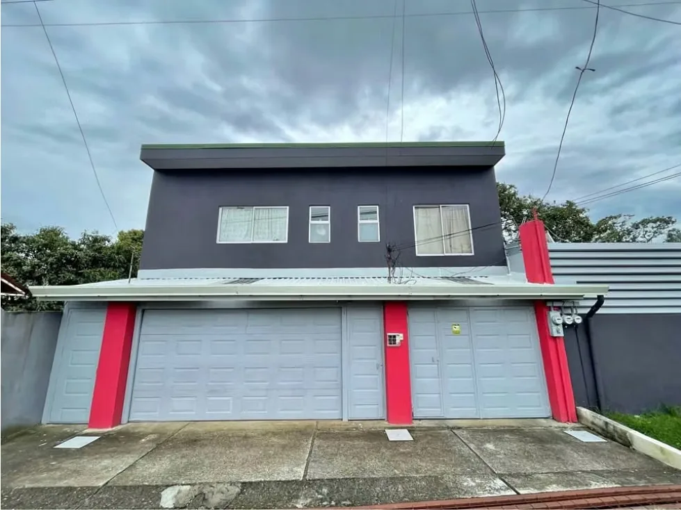 Venta de Edificio de 3 Apartamentos, San Rafael de Heredia, camino a Concepción, Calle Jerusalén