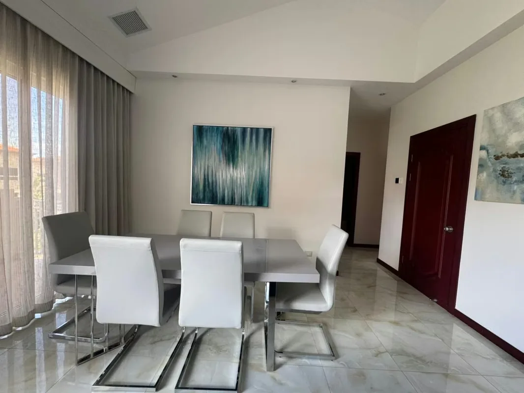 En alquiler apartamento amueblado en Escazú, photo 10