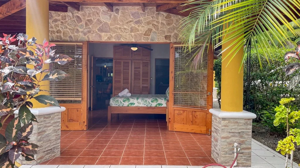 3 Bedroom Home with Views to the Whale Tail – 1.25 Acres, photo 18
