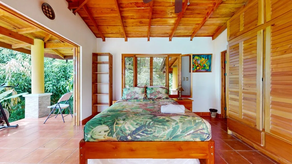 3 Bedroom Home with Views to the Whale Tail – 1.25 Acres, photo 21