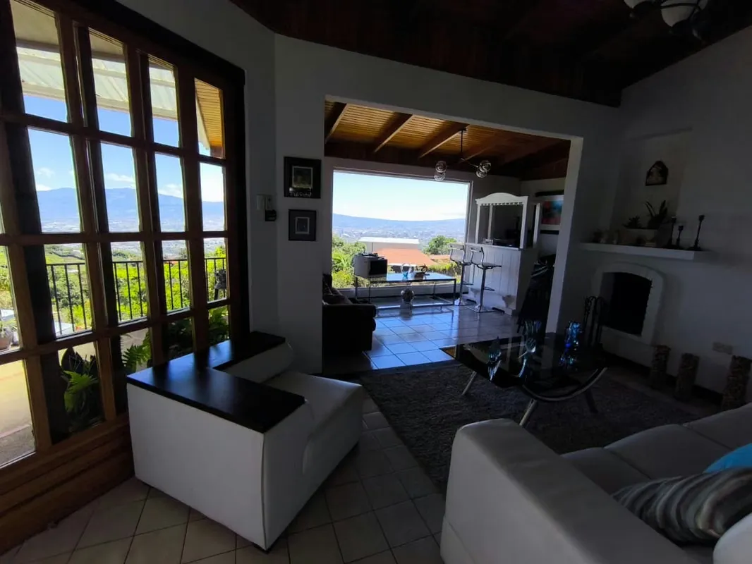 Space, privacy, and nature in San Antonio de Escazú, photo 6
