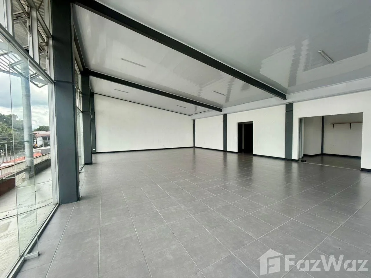 Retail space for Rent at Montes de Oca for $2,100/mo, photo 11