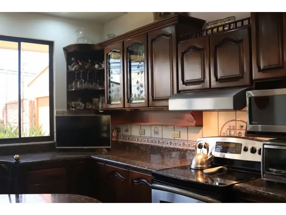 Casa Esquinera, en Venta,en Goicoechea,Mata de Platano,Res. Abierto, photo 3