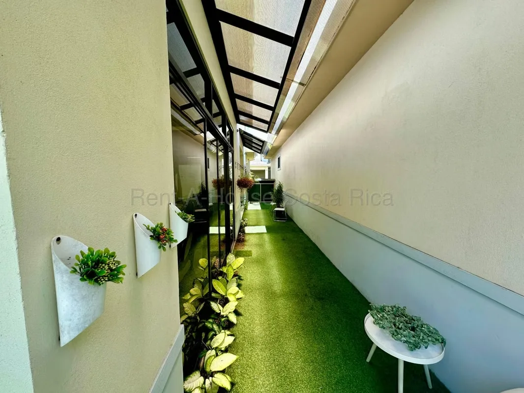 Elegancia, amplitud y ubicación privilegiada en un solo lugar! Descubra esta hermosa casa de 337 m² de construcción sobre un terreno de 428 m², ubicada en el exclusivo Condominio ..., photo 11