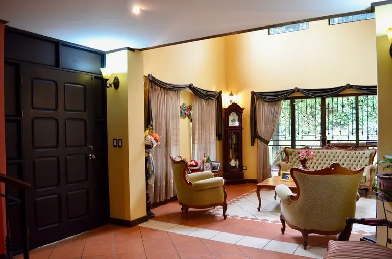 House in San pablo, photo 9