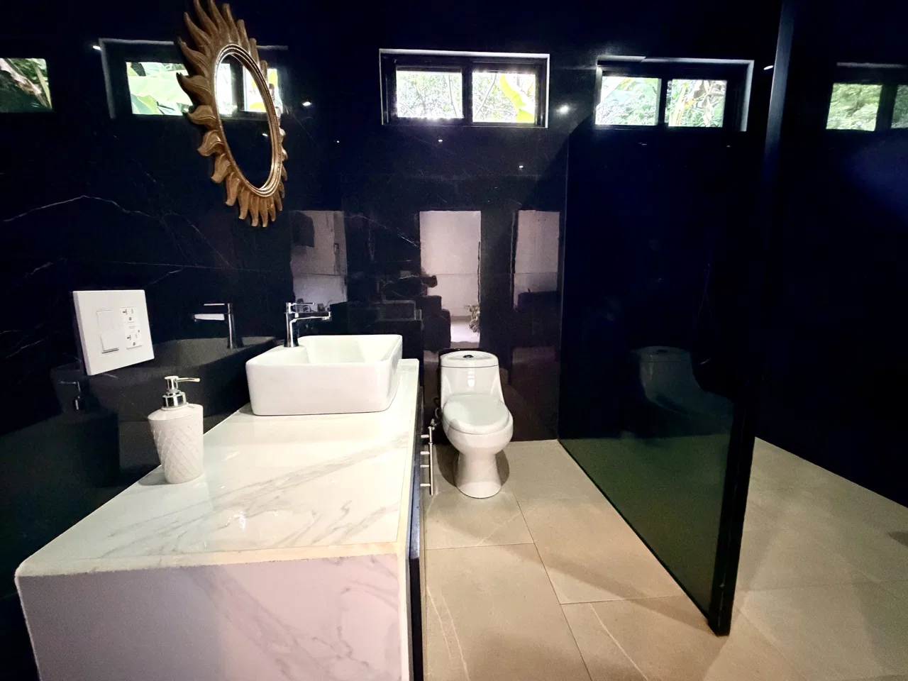 TROPICAL HOUSE WITH AIRBNB POTENTIAL NEAR THE BEACH, IN PLAYA HERMOSA – 0.11 ACRES, photo 16