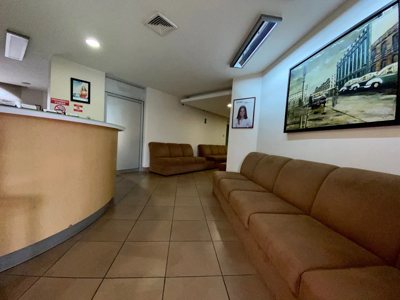 VENTA DE LOCAL EN LINDORA - CON O SIN MOBILIARIO