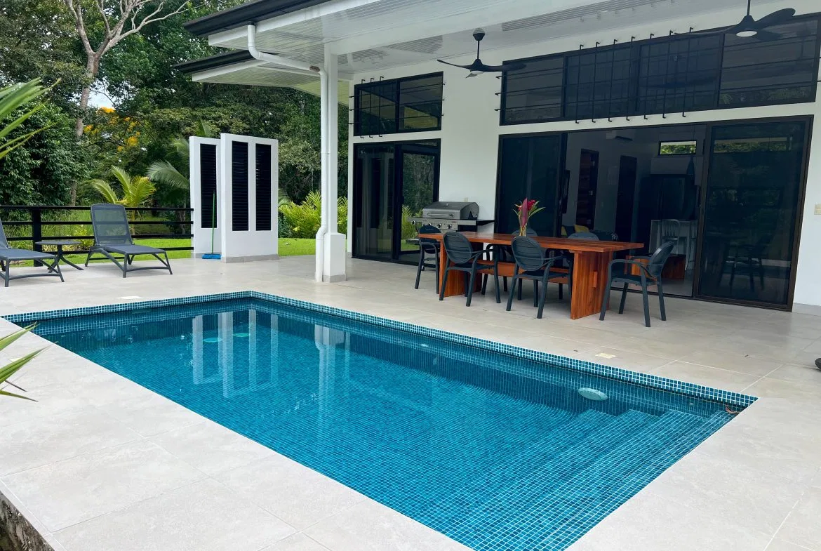 CASA CANTO DEL RÍO – A MODERN JUNGLE RETREAT WITH RIVERFRONT SERENITY & PRIVATE POOL ON 1-ACRE, photo 10