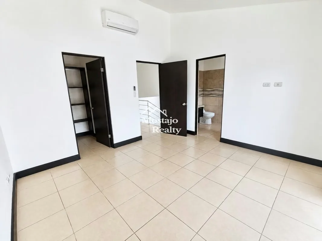 ¡REMATE BANCARIO! Casa en venta en Condominio Altavista, Ciudad Colón, Mora, photo 9