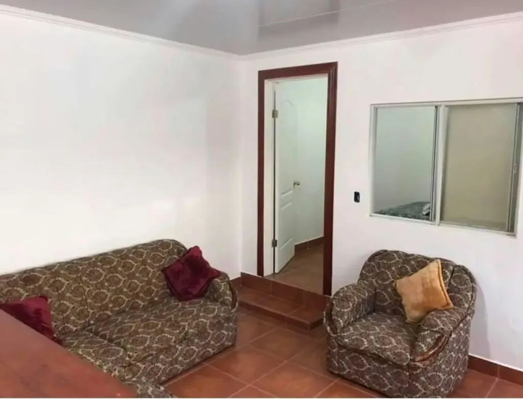 One bedroom furnished apartment. For ONE PERSON. All utilities included: water, electricity, cable, internet.