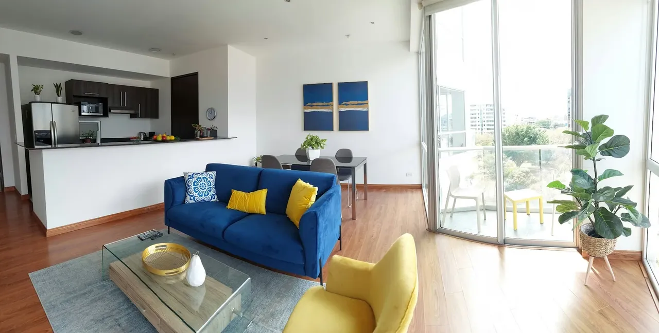 NICE one bedroom apartment, with beautiful vies.