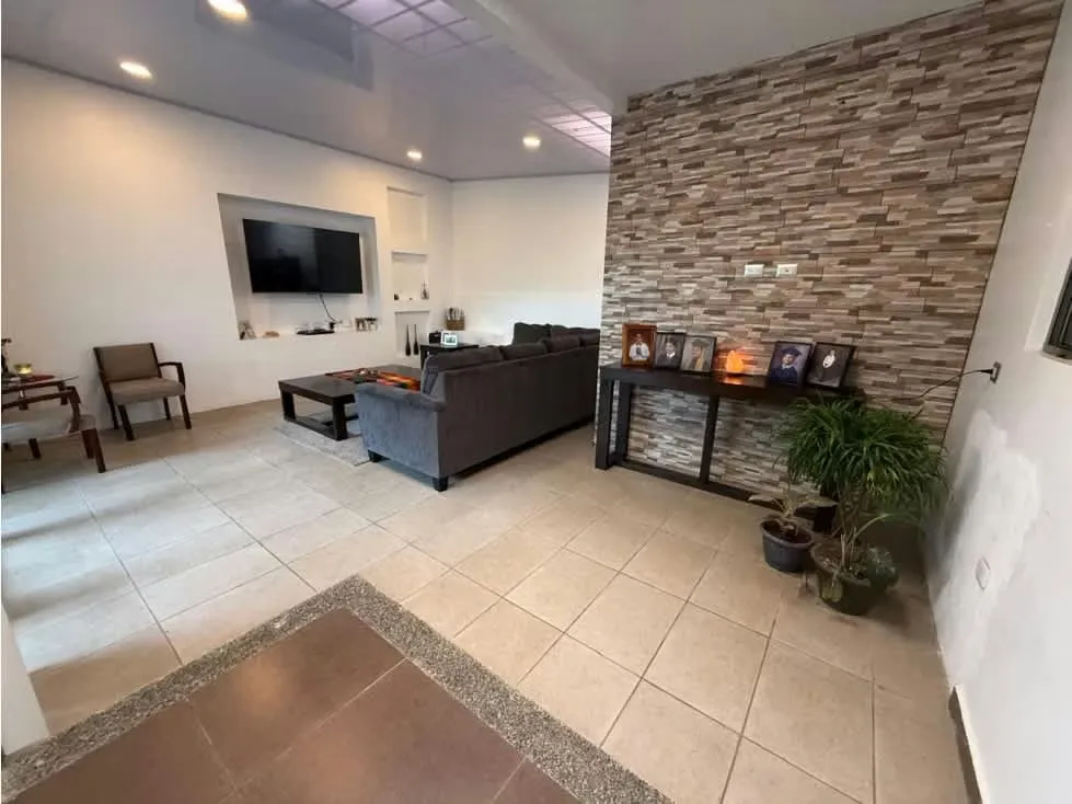 3-Beds Home for Sale in San Rafael de Montes de Oca, photo 8