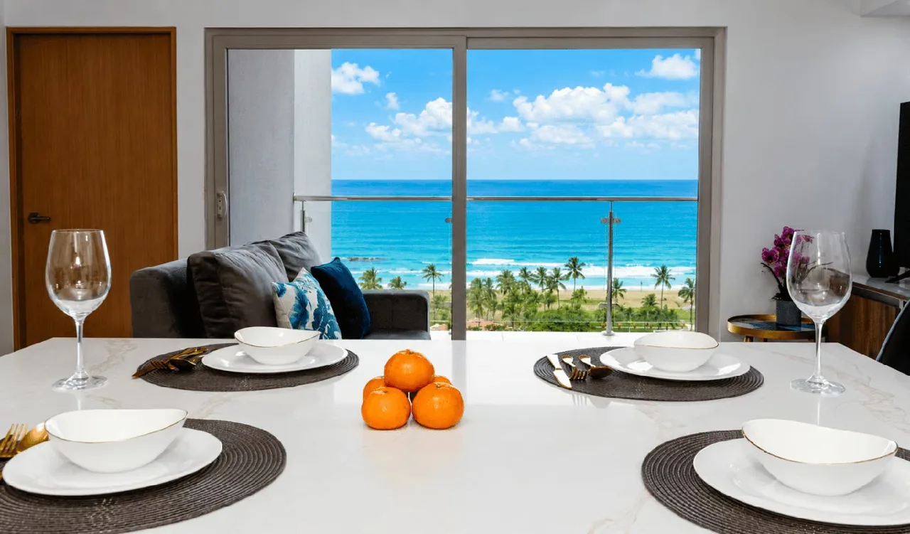 Luxury for sale or rent with a view of the Jaco beach