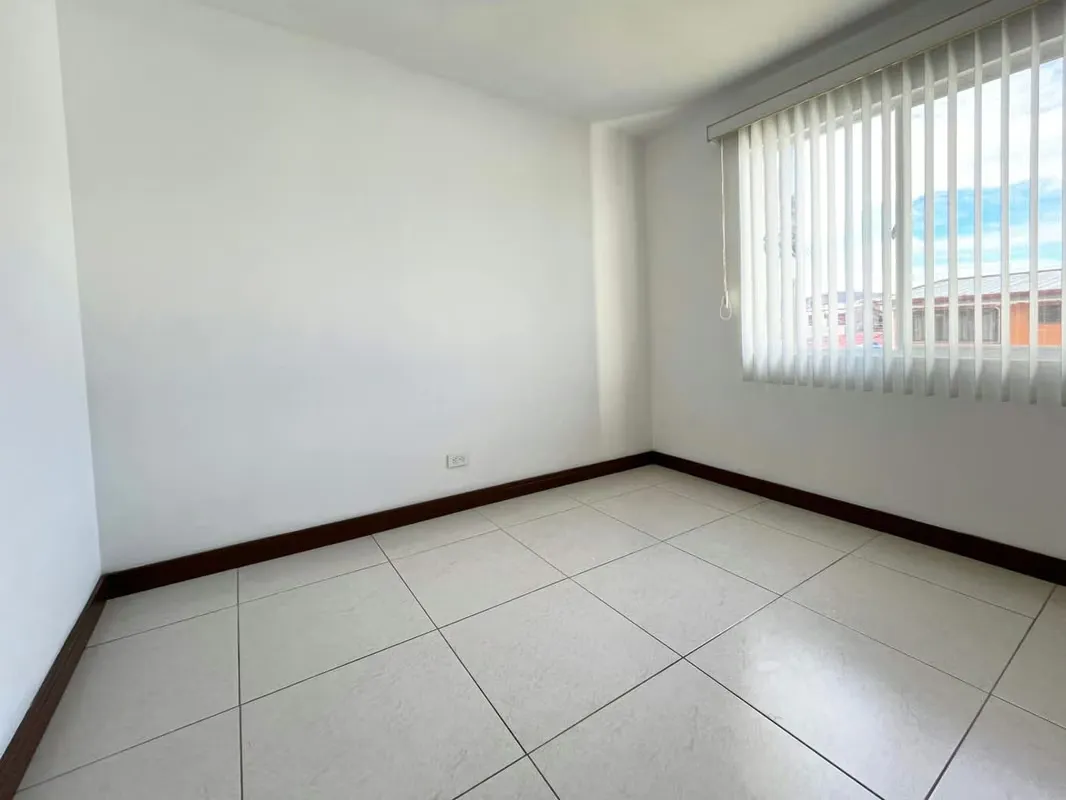 Le presentamos este acogedor apartamento ubicado en el Condominio Almendares, en San Sebastián. Un espacio moderno, con excelentes acabados, ideal para quienes buscan comodidad, y ..., photo 8