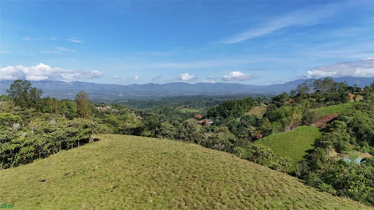 Finca Valle de Gracia, Cajón, San Jose 11908