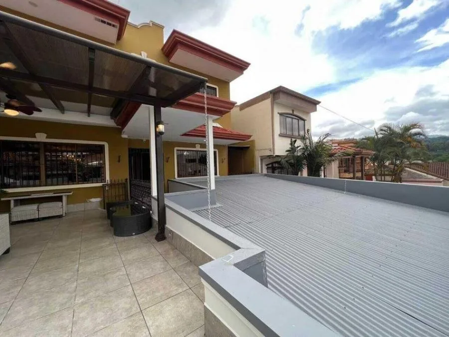Casa en Venta en Sánchez de Curridabat. RAH 24-536 - Venta en Curridabat, photo 4