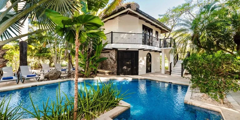 Casa Blanca: Luxury Golf Estate with Pool House in Prestigious Hacienda Pinilla, Costa Rica
