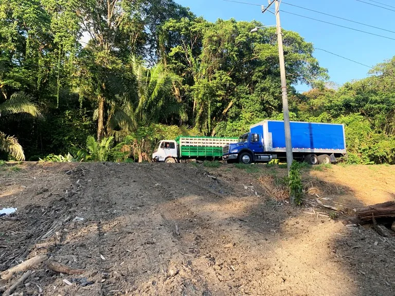 Prime Oceanside Commercial and Residential Lot in Playa Hermosa, photo 5
