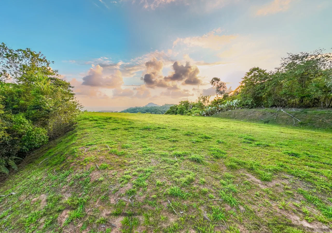 BUILDING PROPERTY WITH BEAUTIFUL VIEWS OF THE OCEAN AND SUNSET, IN TRES RIOS – 1.96 ACRES, photo 7