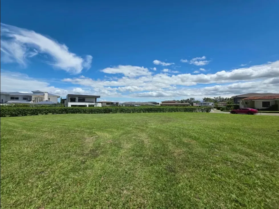 Venta de Hermoso Lote, Cuidad Hacienda Los Reyes, Condominio Los Manzanos, Guacima, Alajuela, photo 5