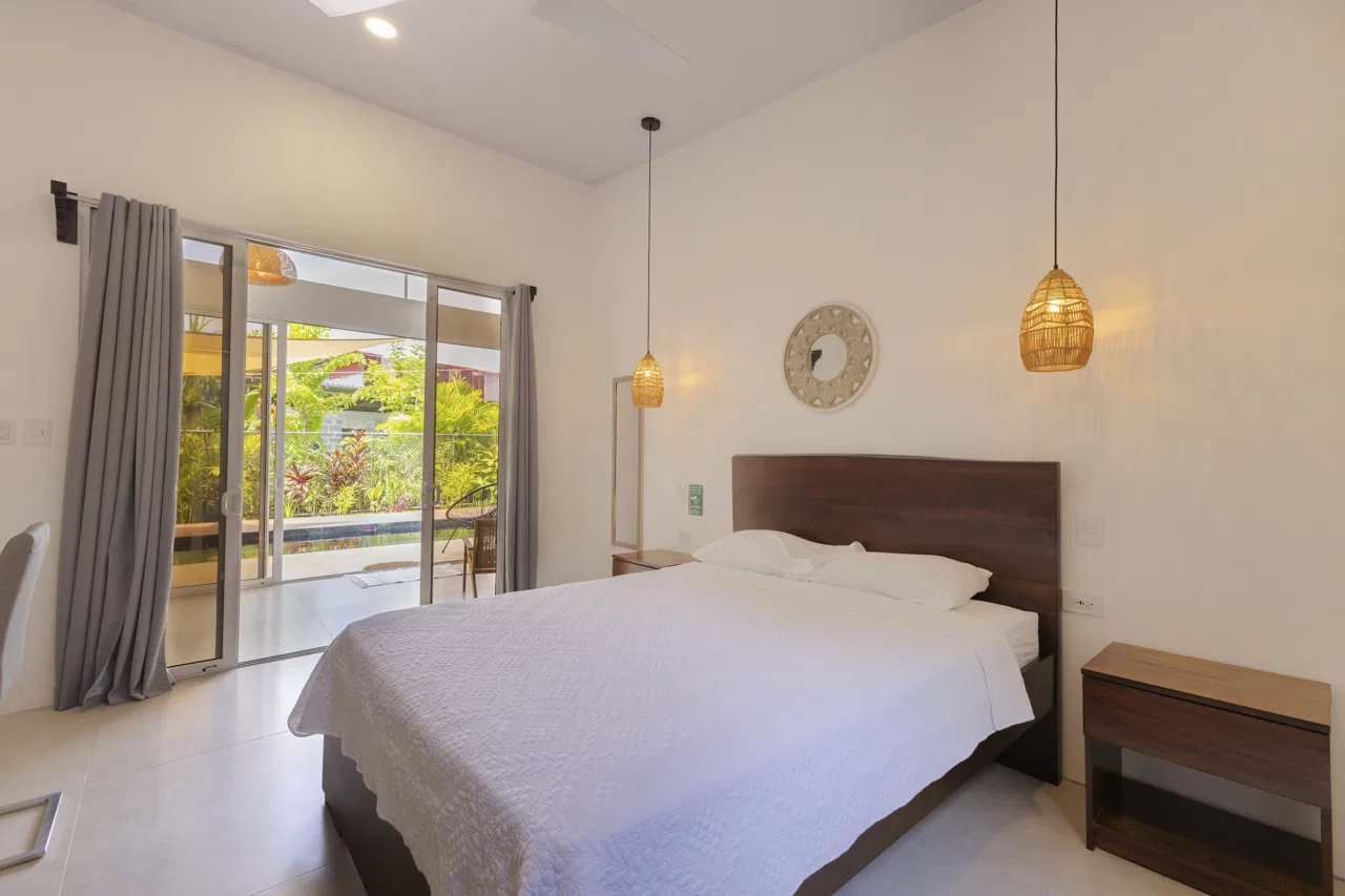 MODERN RESIDENCE WITH COMMERCIAL POTENTIAL STEPS FROM MARINO BALLENA, IN BAHIA BALLENA – 0.31 ACRES, photo 11