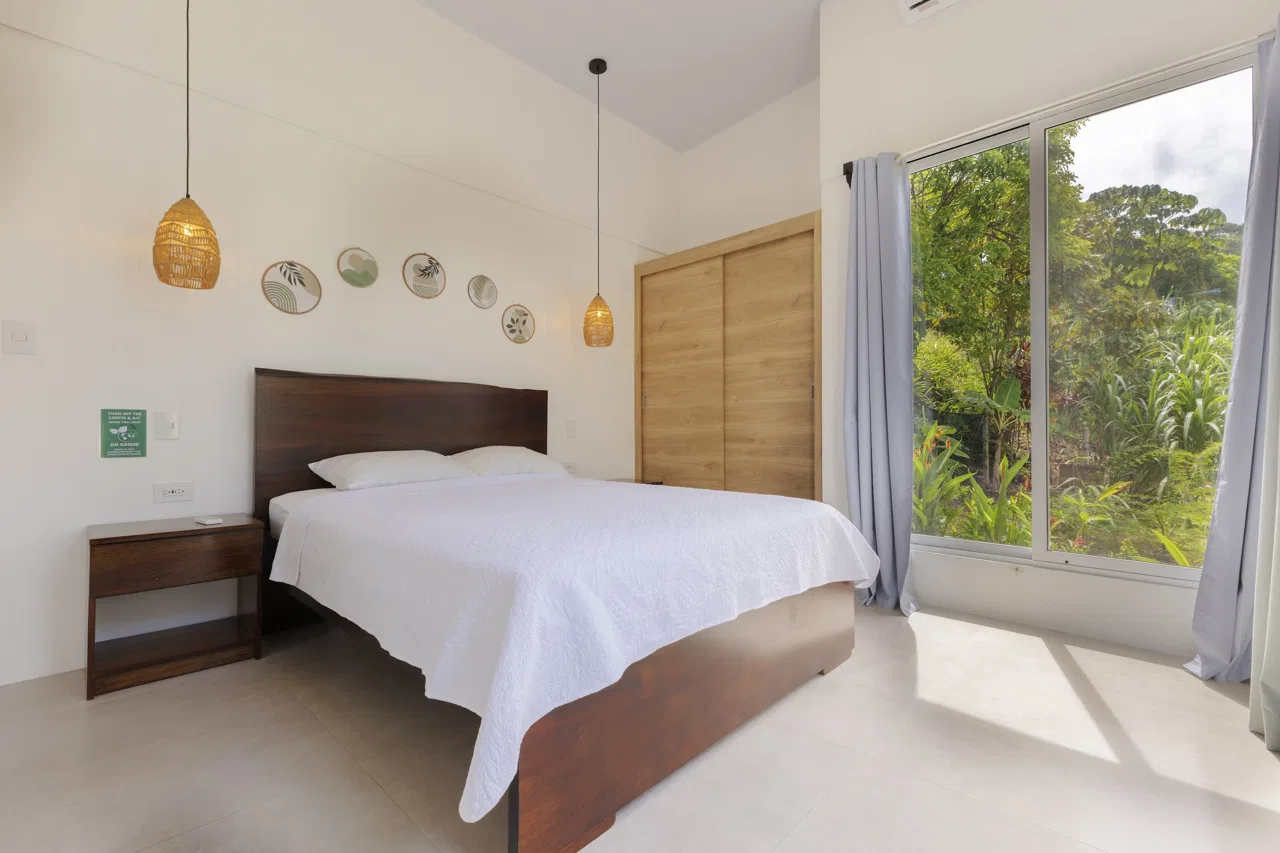 MODERN RESIDENCE WITH COMMERCIAL POTENTIAL STEPS FROM MARINO BALLENA, IN BAHIA BALLENA – 0.31 ACRES, photo 8