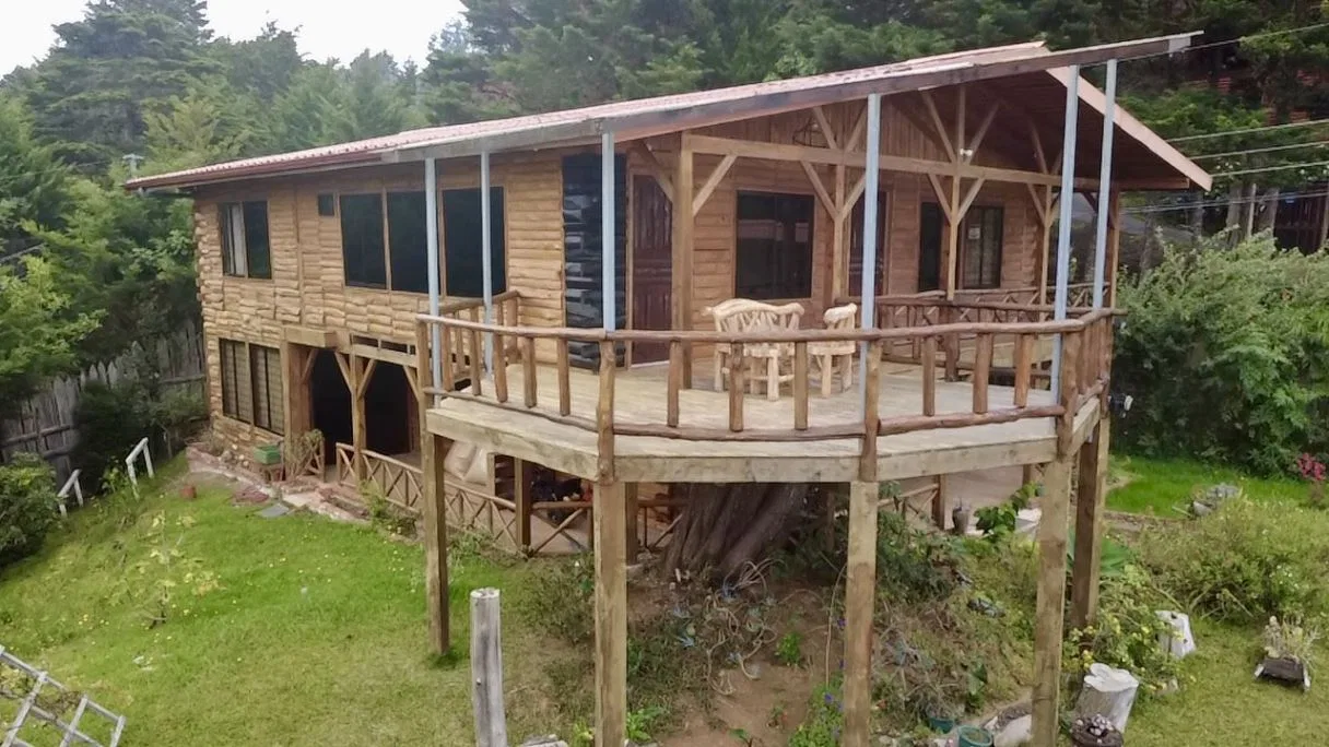 New European-Inspired Cabin for Sale in El Jardín de Dota | 1,002 m² Lot, photo 3