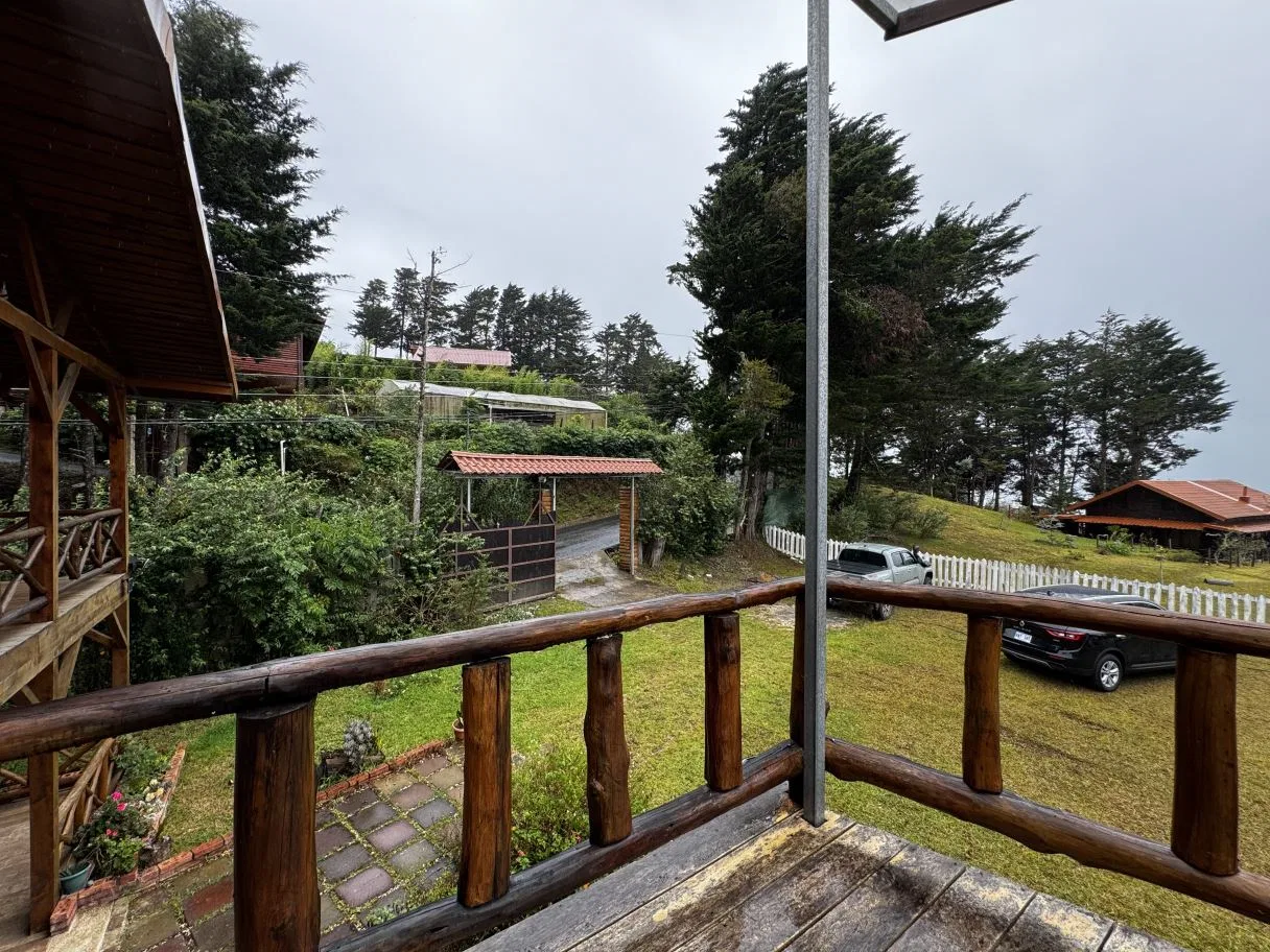 New European-Inspired Cabin for Sale in El Jardín de Dota | 1,002 m² Lot, photo 8
