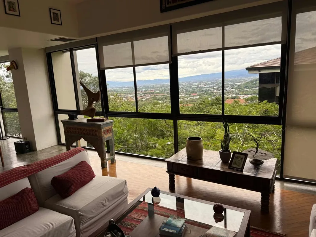 APARTMENT FOR SALE - HIGH CONDO PIGEONS