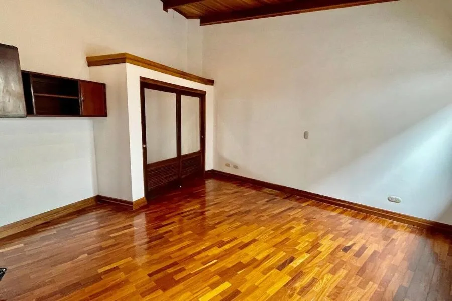 Venta de casa en Residencial Carmiol, Sabanilla $350.000 #RC1564 - Venta en San Pedro, photo 6