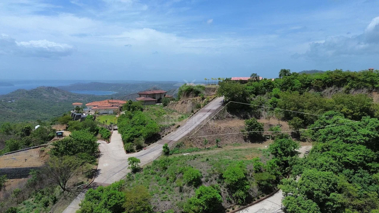 Premium 999 m² Ocean-View Lot – Lomas Del Mar Condominium, Guanacaste